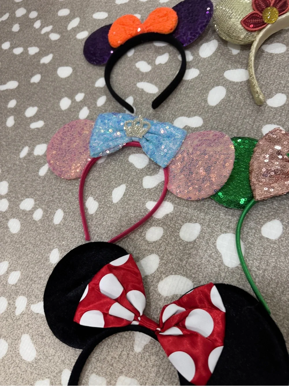 Lot of 5 Minnie Ears headband mickey bows sequined Halloween grogu yoda crown